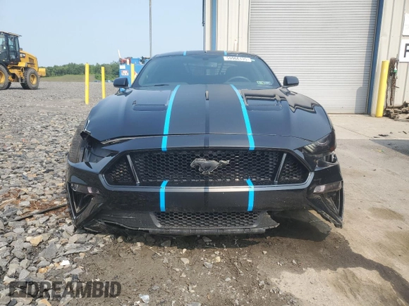2019 Ford Mustang GT with VIN 1FA6P8CF3K5111433, listed as a Copart auction lot 59966135 with 27,572 mi miles and Salvage title. Bid and sale history available at DreamBid. Image 5.