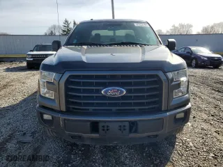 2015 Ford F-150 XLT w/HD Payload Pkg with VIN 1FTFW1EG1FFA92651, listed as a Copart auction lot 47433155 with 160,113 mi miles and Clean Title. Bid and sale history available at carsss.com. Image 5.
