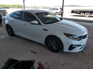 2019 Kia Optima LX z VIN 5XXGT4L39KG336198, wystawiony jako Copart lot #58867975 z przebiegiem 83 992 mil mil oraz Szkoda całkowita • Salvage title. Historia ofert i sprzedaży dostępna na DreamBid. Obrazek 4.