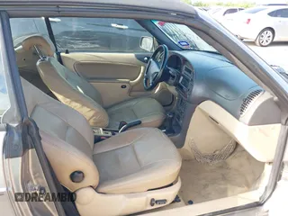 2003 Saab 9-3 SE z VIN YS3DF78K937009850, wystawiony jako IAAI lot #42175738 z przebiegiem 113 961 mil mil oraz . Historia ofert i sprzedaży dostępna na DreamBid. Obrazek 5.