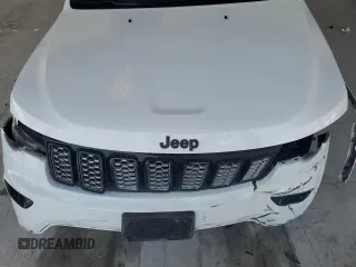 2018 Jeep Grand Cherokee Laredo E with VIN 1C4RJFAG7JC266912, listed as a Copart auction lot 51964465 with 42,121 mi miles and Salvage Title. Bid and sale history available at carsss.com. Image 12.