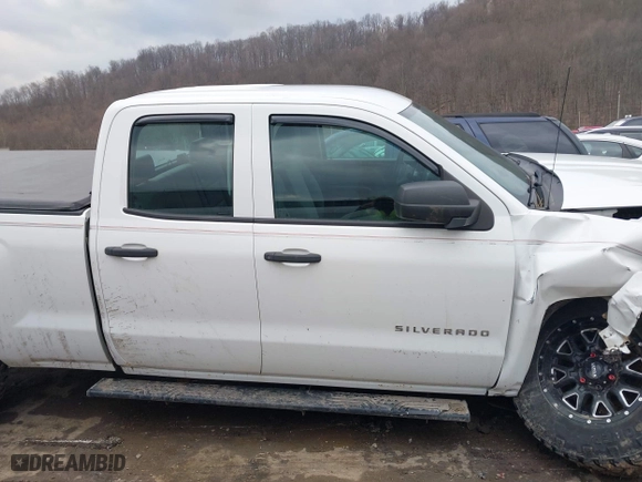 2015 Chevrolet Silverado 1500 Work Truck with VIN 1GCVKPEC9FZ401854, listed as a IAAI auction lot 41607357 with 207,244 mi miles. Bid and sale history available at carsss.com. Image 13.