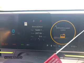 2024 Hyundai Kona Limited с VIN KM8HE3A68RU010317, выставлен на аукционе IAAI как лот 42270825 с пробегом 5 702 миль миль и . История ставок и продаж доступна на DreamBid. Изображение 7.