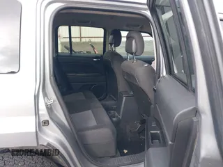 2016 Jeep Patriot Sport with VIN 1C4NJRBB6GD556435, listed as a IAAI auction lot 41949935 with 145,352 mi miles and . Bid and sale history available at carsss.com. Image 8.