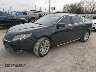 2016 Lincoln MKS z VIN 1LNHL9DK2GG602809, wystawiony jako Copart lot #49106975 z przebiegiem 142 335 mil mil oraz Szkoda całkowita • Salvage title. Historia ofert i sprzedaży dostępna na DreamBid. Obrazek 1.