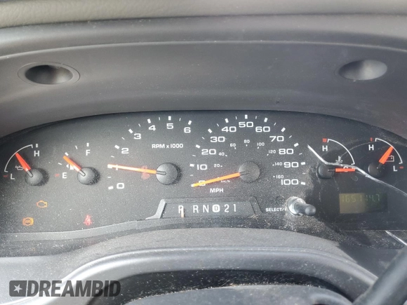 2004 Ford Econoline Passenger XL with VIN 1FBSS31L84HA53604, listed as a Copart auction lot 54428125 with 165,114 mi miles and Clean title. Bid and sale history available at DreamBid. Image 9.