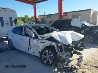 2019 Kia Optima LX with VIN 5XXGT4L33KG286060, listed as a IAAI auction lot 41758674 with Not Provided miles and . Bid and sale history available at carsss.com. Image 6.