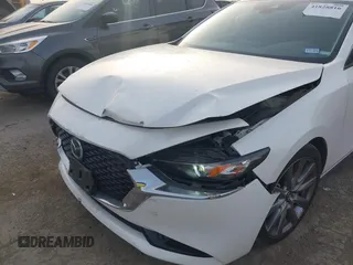 2019 Mazda 3 w/Select with VIN JM1BPACL6K1109964, listed as a IAAI auction lot 41828816 with 36,877 mi miles. Bid and sale history available at carsss.com. Image 6.