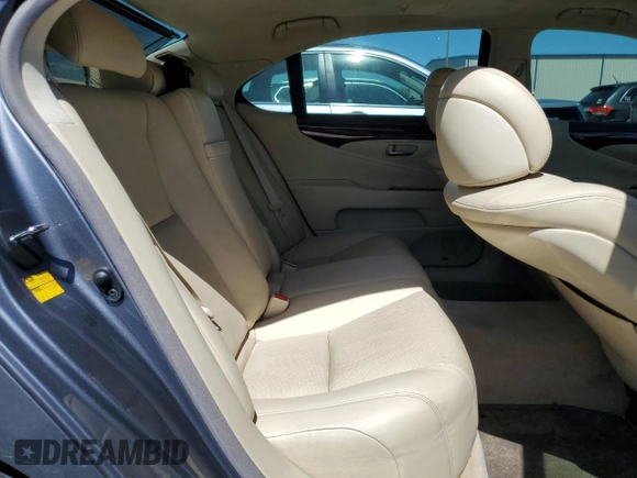 2012 Lexus LS 460 L with VIN JTHGL5EF4C5045707, listed as a Copart auction lot 50131625 with 163,099 mi miles and Non repairable. Bid and sale history available at DreamBid. Image 10.