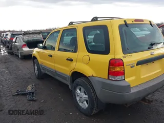 2002 Ford Escape with VIN 1FMCU02162KC27753, listed as a IAAI auction lot 41663420 with 187,823 mi miles and . Bid and sale history available at DreamBid. Image 3.