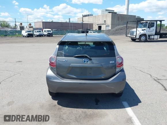 2013 Toyota Prius One with VIN JTDKDTB39D1546463, listed as a IAAI auction lot 42204559 with 142,006 mi miles. Bid and sale history available at carsss.com. Image 16.