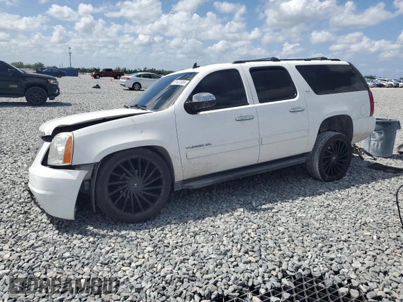 2013 GMC Yukon XL SLT with VIN 1GKS1KE03DR253071, listed as a Copart auction lot 51437355 with 194,807 mi miles and Salvage Title. Bid and sale history available at DreamBid. Image 1.