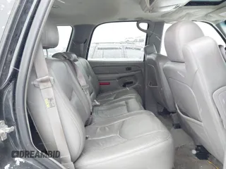 2004 GMC Yukon SLT with VIN 1GKEK13Z24J251719, listed as a IAAI auction lot 41606360 with 1 mi miles. Bid and sale history available at carsss.com. Image 8.