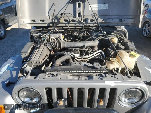 2001 Jeep Wrangler Sport with VIN 1J4FA49S21P346217, listed as a Copart auction lot 46133815 with 103,929 mi miles and Salvage Title. Bid and sale history available at carsss.com. Image 12.