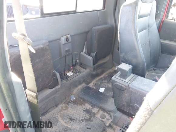 2008 Ford Ranger XLT с VIN 1FTZR45E18PA32418, выставлен на аукционе IAAI как лот 41282122 с пробегом 144 928 миль миль и . История ставок и продаж доступна на DreamBid. Изображение 8.