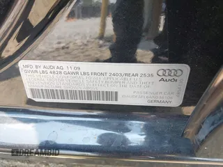 2010 Audi A4 Premium z VIN WAUDFAFL6AN036106, wystawiony jako IAAI lot #42403846 z przebiegiem 121 504 mil mil oraz . Historia ofert i sprzedaży dostępna na DreamBid. Obrazek 9.