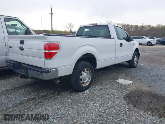 2013 Ford F-150 XL with VIN 1FTNF1CFXDKF22588, listed as a IAAI auction lot 41912246 with 124,416 mi miles. Bid and sale history available at carsss.com. Image 4.