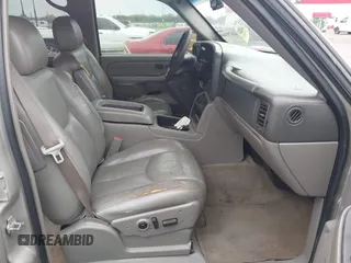 2005 Chevrolet Tahoe Z71 с VIN 1GNEC13T45R250618, выставлен на аукционе IAAI как лот 42678169 с пробегом 273 810 миль миль и . История ставок и продаж доступна на DreamBid. Изображение 5.