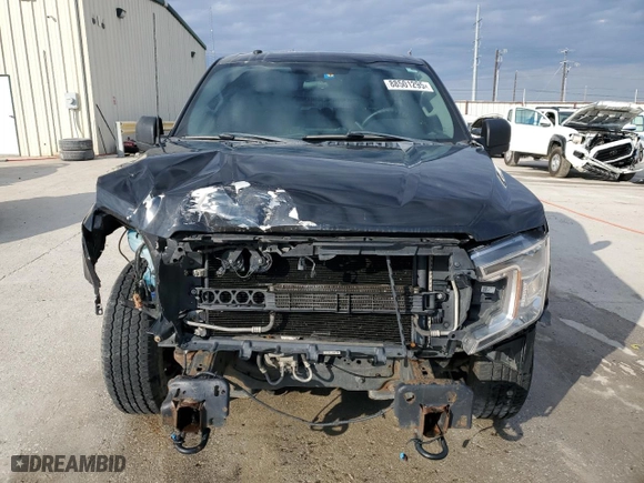2018 Ford F-150 XL with VIN 1FTMF1EB8JFB17985, listed as a Copart auction lot 88501295 with 117,208 mi miles and Clean Title. Bid and sale history available at carsss.com. Image 5.