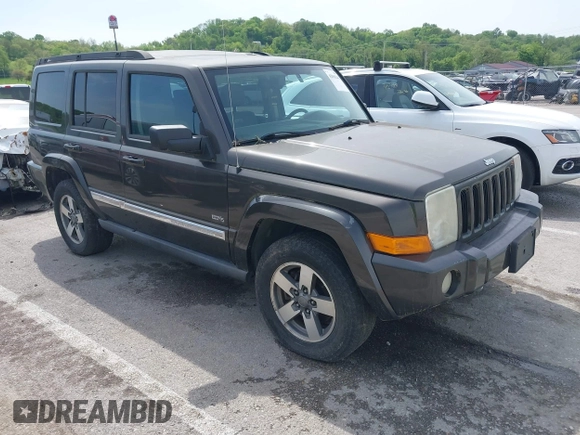 2006 Jeep Commander with VIN 1J8HG48K86C363187, listed as a IAAI auction lot 42090246 with 140,956 mi miles. Bid and sale history available at carsss.com. Image 1.