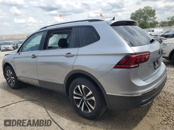 2024 Volkswagen Tiguan S with VIN 3VVFB7AX6RM041804, listed as a Copart auction lot 56154135 with 43,515 mi miles and Clean Title. Bid and sale history available at DreamBid. Image 2.