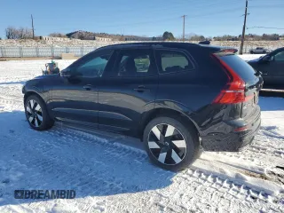 2024 Volvo XC60 Recharge Plug-In Hybrid Plus Dark Theme with VIN YV4H60DL4R1823668, listed as a Copart auction lot 42551755 with 910 mi miles and Salvage Title. Bid and sale history available at carsss.com. Image 2.