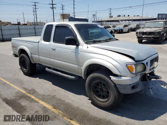 2002 Toyota Tacoma PreRunner z VIN 5TESN92N92Z898141, wystawiony jako Copart lot #59223475 z przebiegiem 117 152 mil mil oraz Szkoda całkowita • Salvage title. Historia ofert i sprzedaży dostępna na DreamBid. Obrazek 4.