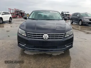 2017 Volkswagen Passat S с VIN 1VWAT7A32HC050631, выставлен на аукционе Copart как лот 56243335 с пробегом 102 795 миль миль и Списание • Salvage title. История ставок и продаж доступна на DreamBid. Изображение 5.