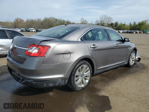 2011 Ford Taurus Limited z VIN 1FAHP2FW0BG179663, wystawiony jako Copart lot #54362415 z przebiegiem 158 449 mil mil oraz Szkoda całkowita • Salvage title. Historia ofert i sprzedaży dostępna na DreamBid. Obrazek 3.