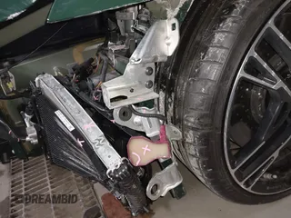 2021 Audi R8 z VIN WUAKBAFX3M7900923, wystawiony jako IAAI lot #41248773 z przebiegiem 7 048 mil mil oraz . Historia ofert i sprzedaży dostępna na DreamBid. Obrazek 22.
