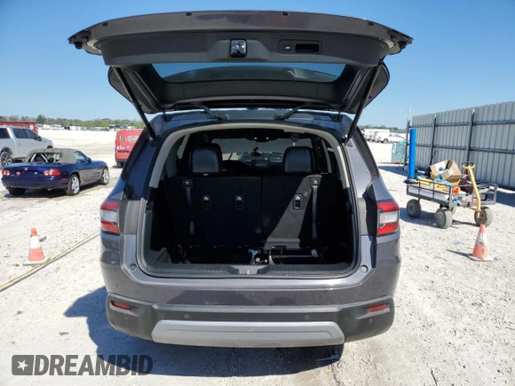 2024 Honda Pilot EX-L 7 Passenger with VIN 5FNYG2H54RB000429, listed as a Copart auction lot 45603515 with 16,185 mi miles and Non Repairable. Bid and sale history available at carsss.com. Image 6.