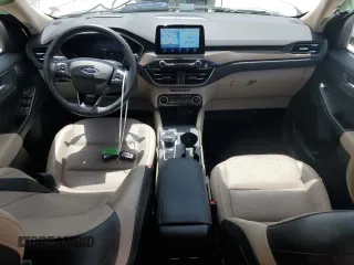 2020 Ford Escape Titanium Hybrid with VIN 1FMCU9DZ0LUB95931, listed as a Copart auction lot 59876815 with 67,932 mi miles and Salvage title. Bid and sale history available at DreamBid. Image 8.