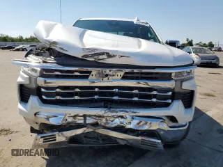 2023 Chevrolet Silverado 1500 LTZ with VIN 1GCUDGE86PZ318398, listed as a Copart auction lot 76702434 with 17,494 mi miles and Salvage Title. Bid and sale history available at carsss.com. Image 5.