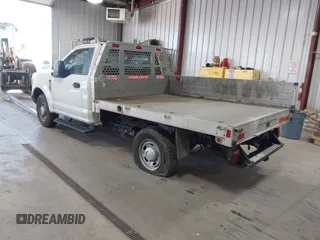 2017 Ford F-250 XL with VIN 1FDBF2A66HEC86629, listed as a IAAI auction lot 42036870 with 73,123 mi miles and . Bid and sale history available at DreamBid. Image 3.