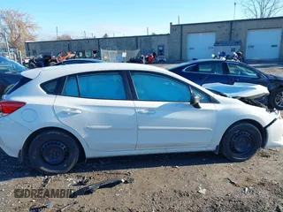 2022 Subaru Impreza z VIN 4S3GTAB61N3726954, wystawiony jako IAAI lot #40907954 z przebiegiem 63 741 mil mil oraz . Historia ofert i sprzedaży dostępna na DreamBid. Obrazek 14.