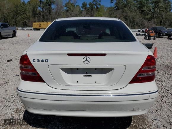 2003 Mercedes-Benz C 240 с VIN WDBRF61J03E012753, выставлен на аукционе Copart как лот 49396275 с пробегом 82 391 миль миль и Списание • Salvage title. История ставок и продаж доступна на DreamBid. Изображение 6.