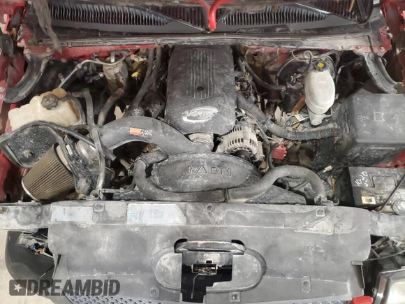 2003 Chevrolet Silverado 1500 LS with VIN 1GCEK14V03Z145082, listed as a Copart auction lot 41740875 with 190,316 mi miles and Salvage Title. Bid and sale history available at DreamBid. Image 11.