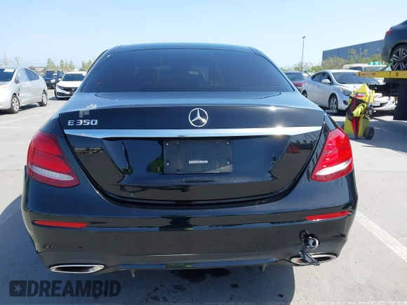 2020 Mercedes-Benz E 350 with VIN W1KZF8DB8LA827586, listed as a IAAI auction lot 42101098 with 66,661 mi miles and . Bid and sale history available at DreamBid. Image 16.