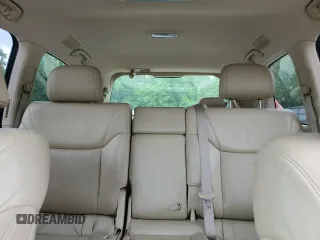 2008 Lexus LX 570 z VIN JTJHY00W484015778, wystawiony jako Copart lot #57459845 z przebiegiem 136 840 mil mil oraz Tytuł czysty. Historia ofert i sprzedaży dostępna na DreamBid. Obrazek 10.