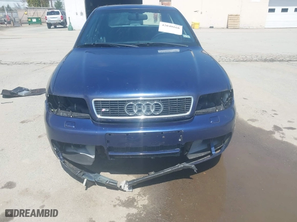 2001 Audi S4 with VIN WAURD68D21A133213, listed as a IAAI auction lot 42040168 with 1 mi miles. Bid and sale history available at carsss.com. Image 6.