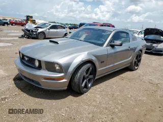 2008 Ford Mustang GT Deluxe with VIN 1ZVHT82H685183508, listed as a Copart auction lot 61368585 with 170,196 mi miles and Clean title. Bid and sale history available at DreamBid. Image 1.