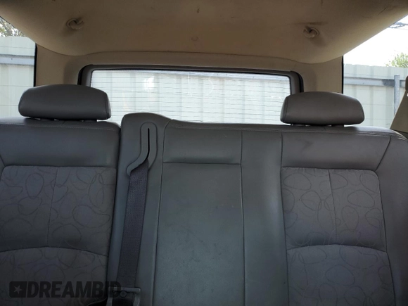 2006 Saturn VUE z VIN 5GZCZ53446S900698, wystawiony jako Copart lot #54769045 z przebiegiem 180 732 mil mil oraz Szkody całkowita. Historia ofert i sprzedaży dostępna na DreamBid. Obrazek 10.