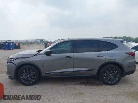 2022 Acura MDX w/A-Spec Package with VIN 5J8YE1H06NL050763, listed as a IAAI auction lot 42280138 with 30,037 mi miles and . Bid and sale history available at DreamBid. Image 14.