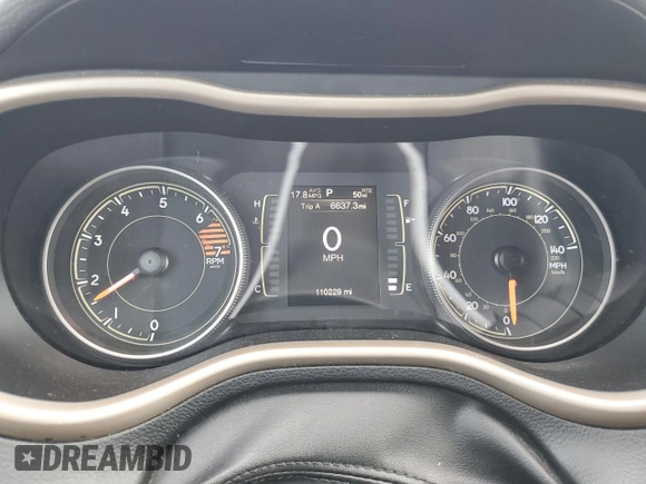 2018 Jeep Cherokee Latitude Tech Connect with VIN 1C4PJMCB5JD520365, listed as a Copart auction lot 53611414 with 110,229 mi miles and Salvage title. Bid and sale history available at DreamBid. Image 9.