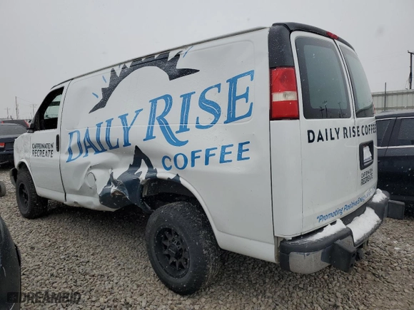 2015 GMC Savana Cargo Van with VIN 1GTW7FCF8F1904609, listed as a Copart auction lot 45178835 with 181,432 mi miles and Salvage Title. Bid and sale history available at carsss.com. Image 2.