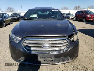 2018 Ford Taurus SEL with VIN 1FAHP2H87JG117352, listed as a Copart auction lot 87882065 with 133,534 mi miles and Salvage Title. Bid and sale history available at carsss.com. Image 5.
