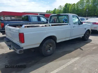 1995 Ford F-150 with VIN 1FTDF15Y3SNA03081, listed as a IAAI auction lot 42116290 with 202,907 mi miles. Bid and sale history available at carsss.com. Image 4.