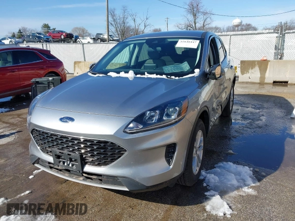2021 Ford Escape SE с VIN 1FMCU9G61MUB20836, выставлен на аукционе IAAI как лот 41840447 с пробегом 42 158 миль миль и . История ставок и продаж доступна на DreamBid. Изображение 2.
