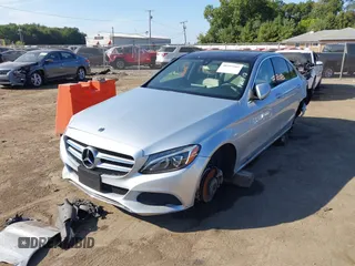 2018 Mercedes-Benz C C 300 with VIN WDDWF4KB2JR320325, listed as a IAAI auction lot 40359181 with 58,522 mi miles. Bid and sale history available at carsss.com. Image 17.