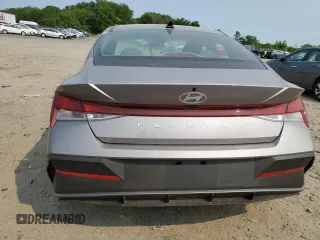 2025 Hyundai Elantra SE with VIN KMHLL4DG9SU991693, listed as a Copart auction lot 57850455 with 1,207 mi miles and Salvage title. Bid and sale history available at DreamBid. Image 6.